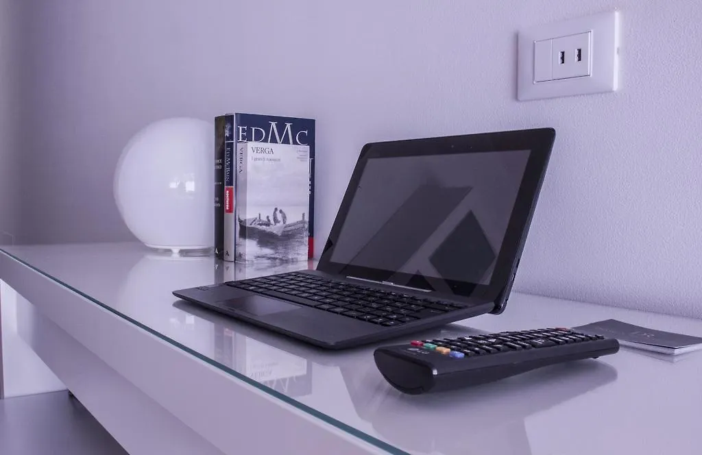 Bed and Breakfast Domus Raffaello Roma