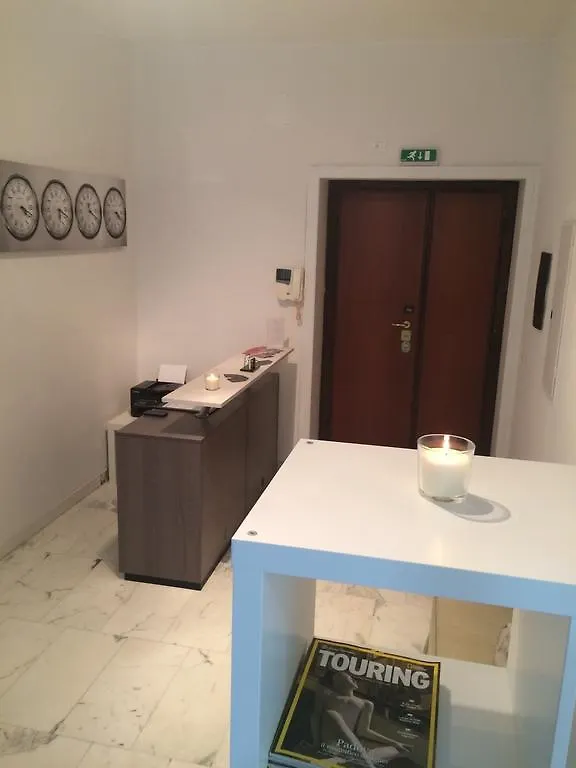 Bed and Breakfast Domus Raffaello Roma