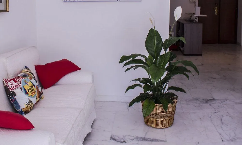 ***  Bed and Breakfast Domus Raffaello Roma Italia